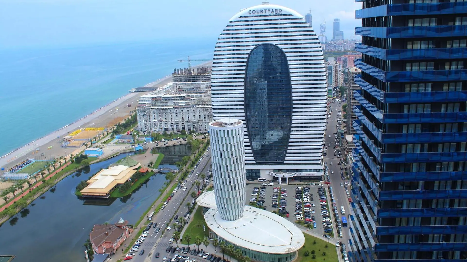 Orbi City Best Location Apartments Batumi