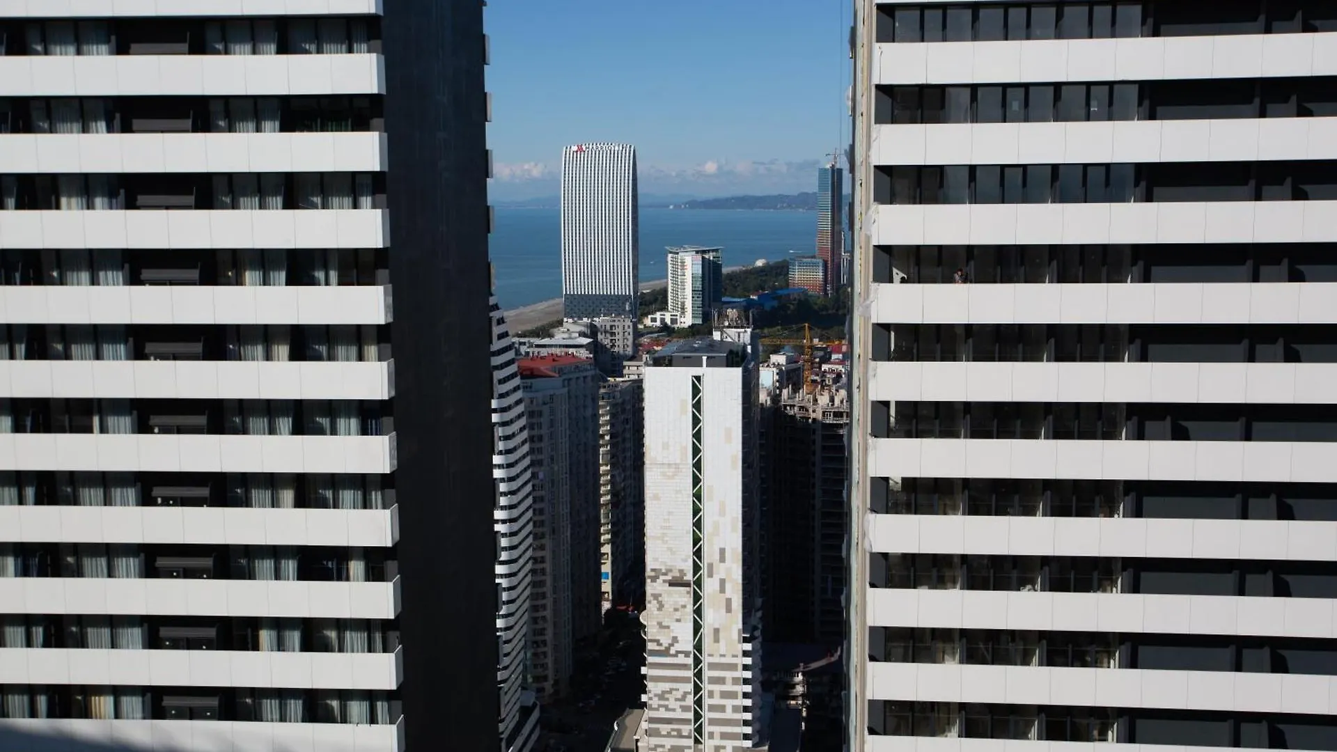 Orbi City Best Location Apartments Batumi
